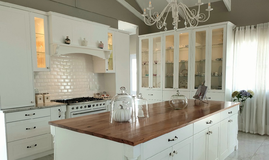 kitchens-and-built-in-cupboards